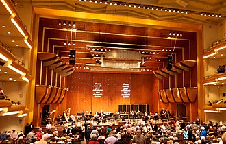 New York Philharmonic: Huang Performs Mendelssohn